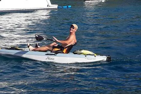 Review img # 7 of the yacht MOON BLOSSOM