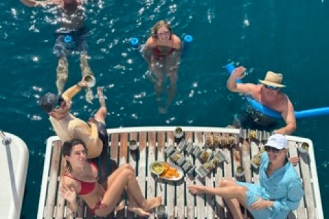 Review img # 11 of the yacht MUCHO GUSTO