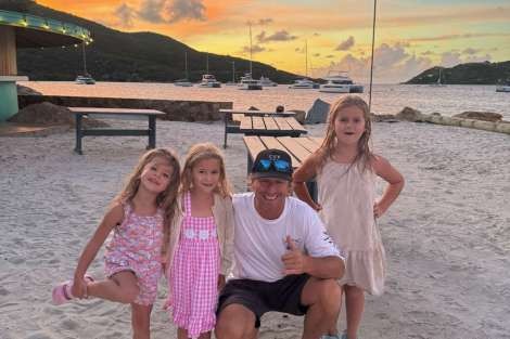 Review img # 10 of the yacht NO INHERITANCE