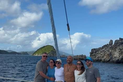 Review img # 6 of the yacht NO INHERITANCE