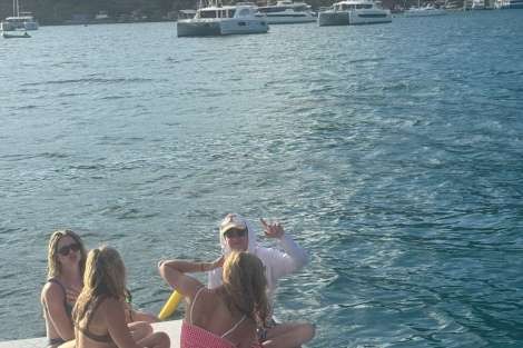 Review img # 8 of the yacht NO INHERITANCE