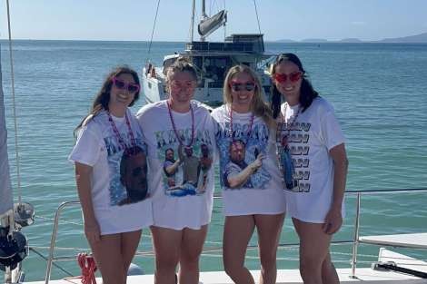 Review img # 4 of the yacht NO INHERITANCE