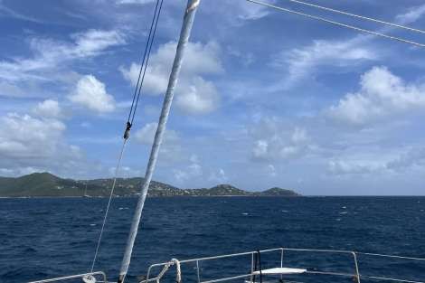 Review img # 8 of the yacht NO INHERITANCE