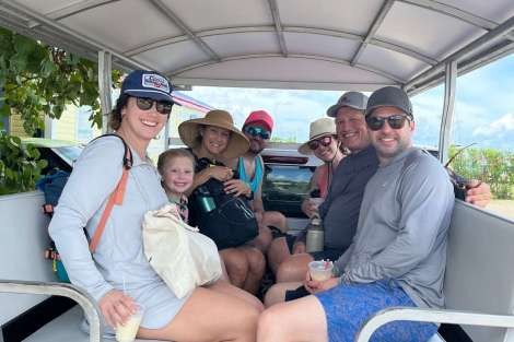 Review img # 36 of the yacht NO INHERITANCE