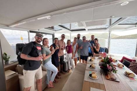 Review img # 5 of the yacht NO INHERITANCE