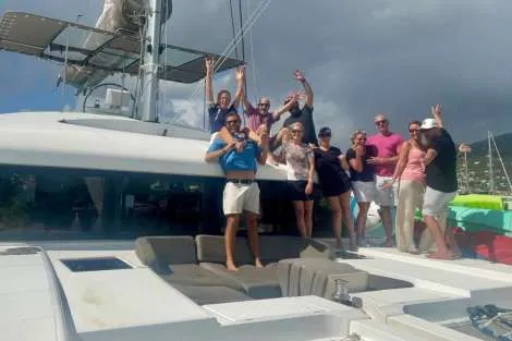 Review img # 7 of the yacht OCELOT