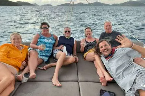 Review img # 8 of the yacht OCELOT