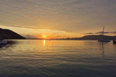 Review img # 31 of the yacht ODYSSEA