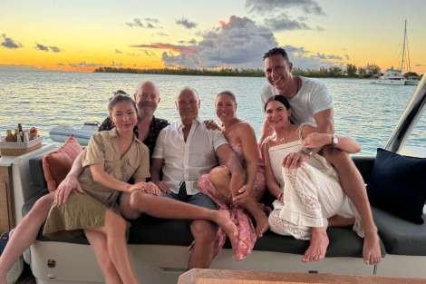 Review img # 6 of the yacht OHANA