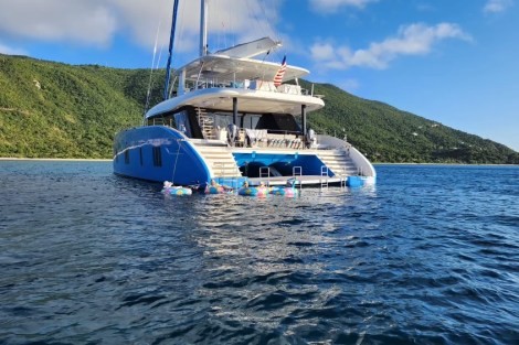 Review img # 15 of the yacht OHANA