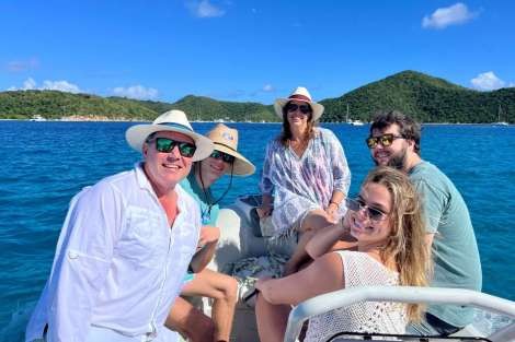 Review img # 83 of the yacht SANDY CINCO