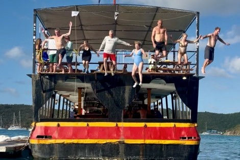 Review img # 18 of the yacht SANDY CINCO