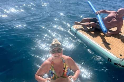 Review img # 36 of the yacht SOME KIND OF WONDERFUL