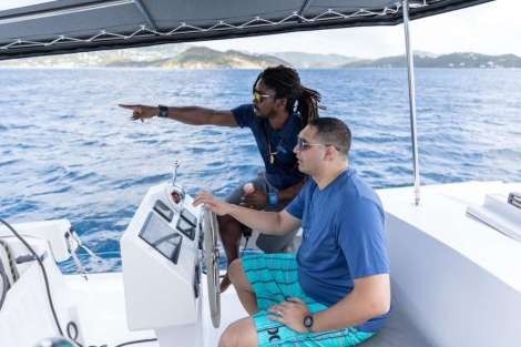 Review img # 38 of the yacht SOME KIND OF WONDERFUL