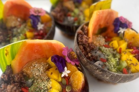 Review img # 35 of the yacht SOME KIND OF WONDERFUL