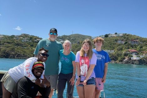 Review img # 30 of the yacht SOME KIND OF WONDERFUL