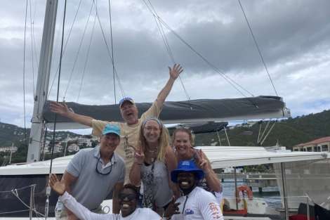 Review img # 26 of the yacht SOME KIND OF WONDERFUL