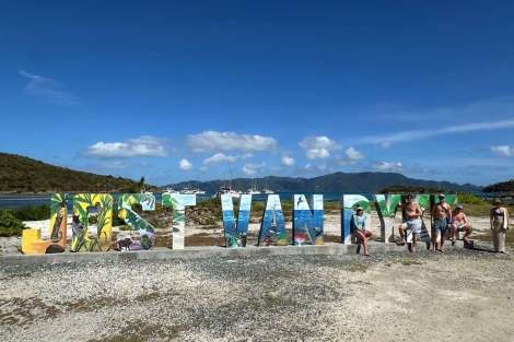 Review img # 24 of the yacht SOMMER