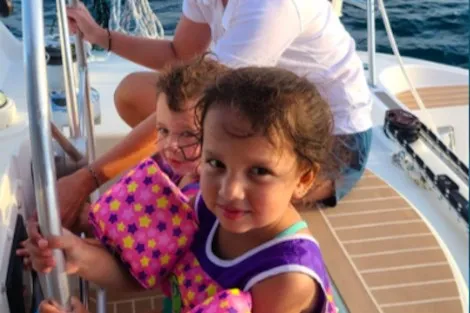 Review img # 30 of the yacht SOUTHERN COMFORT