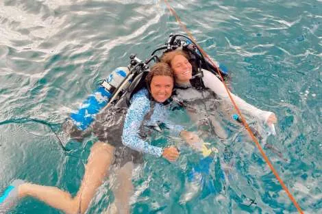 Review img # 9 of the yacht SOUTHERN COMFORT