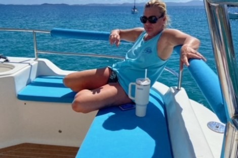 Review img # 94 of the yacht SUN GODDESS