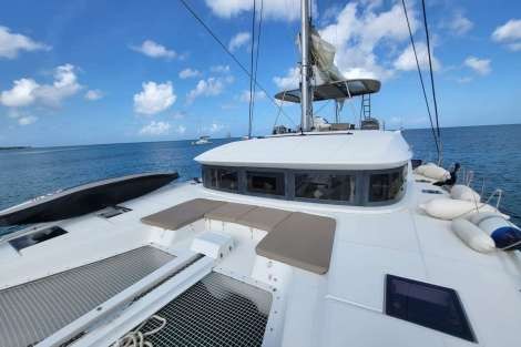 Review img # 27 of the yacht SWAN