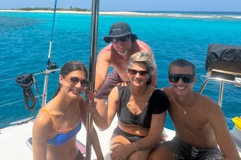 Review img # 9 of the yacht TIMAIAO 2