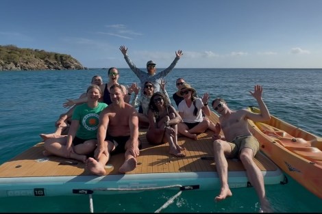 Review img # 14 of the yacht TOUCH THE SKY