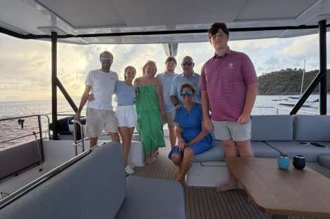 Review img # 3 of the yacht Tranquila