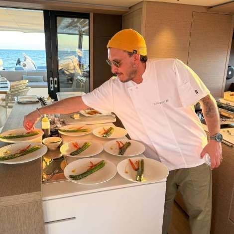 Food onboard Triwing Endor # 1