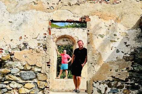 Review img # 68 of the yacht WHISKEY BUSINESS