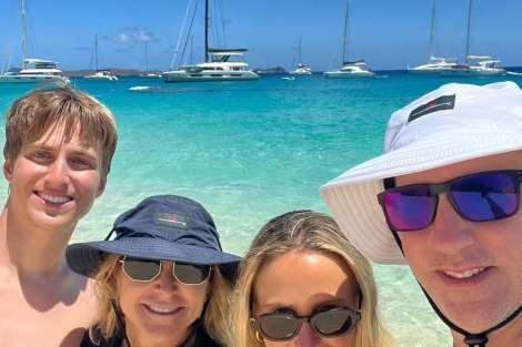 Review img # 21 of the yacht XANDROS